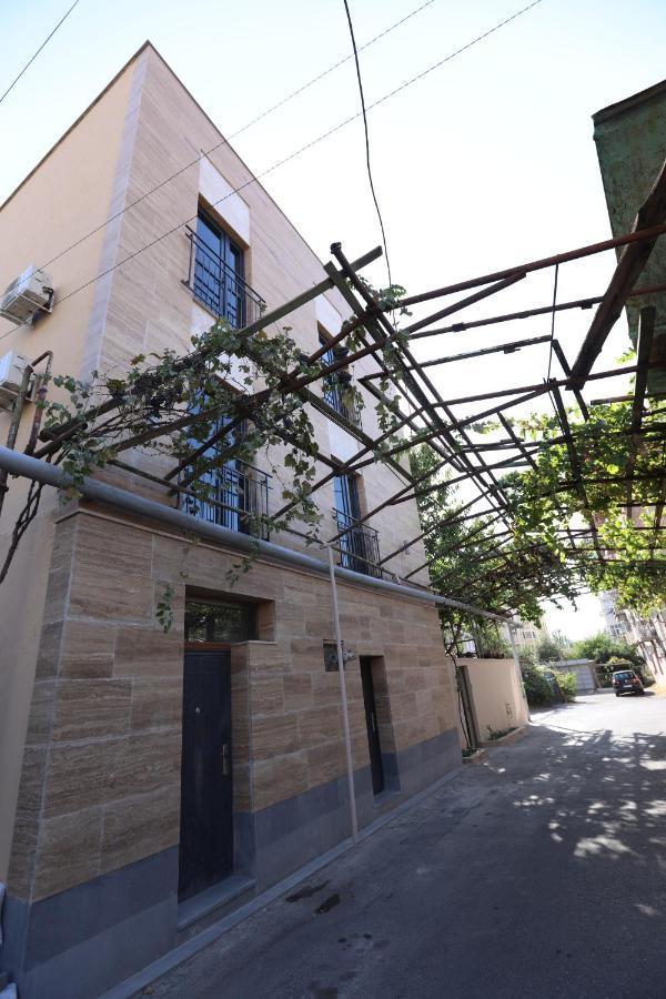 יירבאן Hotelise I Blue-Poppy Apartment מראה חיצוני תמונה