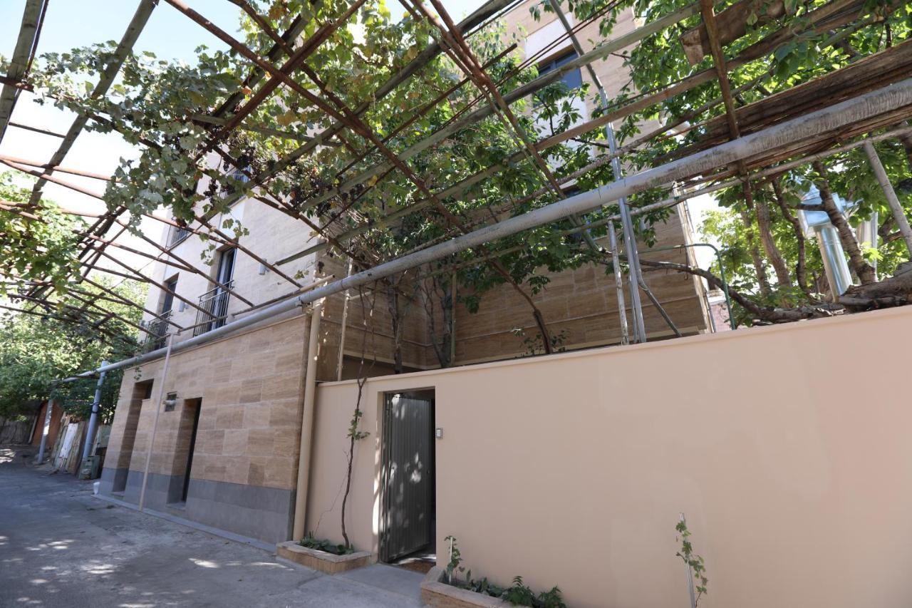 יירבאן Hotelise I Blue-Poppy Apartment מראה חיצוני תמונה